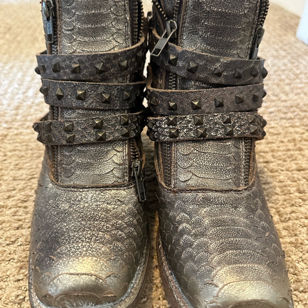 Freebird Truth boots size 8
